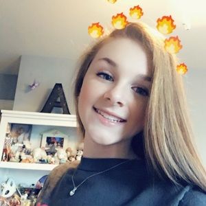 Meet your Posher, Ali